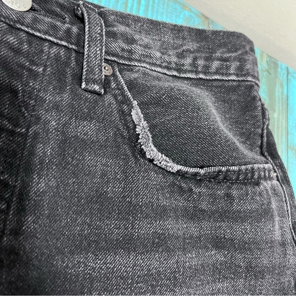 Aritzia Denim Forum The Ex Boyfriend Shorts Size 27 - Picture 6 of 13